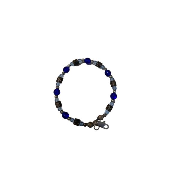 Blue and gunmetal Bead Bracelet - Picture 1 of 4